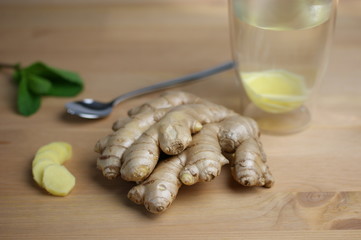 Einer Erkältung vorbeugen mit Ingwertee