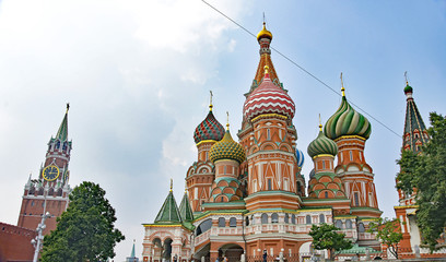 Fototapeta na wymiar Arquitectura y plaza Roja de Moscú, Rusia