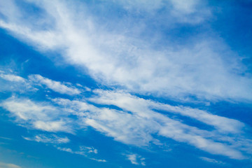 Obraz premium Blue sky with beautiful clouds. Nature background.