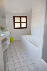 Fototapeta na wymiar Modern white Bathroom interior in a bright house