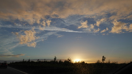 Sonnenuntergang mit Wolkenmuster