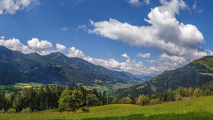 Fototapeta na wymiar valley in Styria, Austria