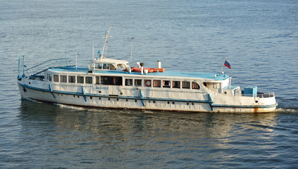 river ship