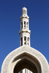 Minarett of Sultan Qaboos Grand Mosque in Muscat, Oman