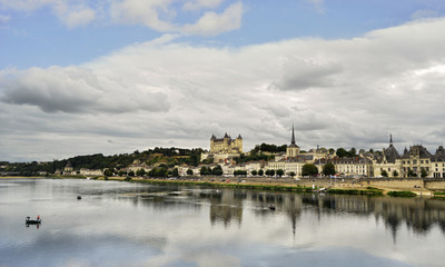 Fototapeta na wymiar Saumur (49400) sur la Loire, département de Maine-et-Loire, en région Pays de la Loire, France