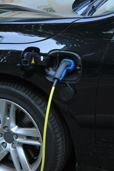 Hybrid car recharge