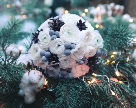 Beautiful Winter Wedding Bouquet Flowers With Decorated Cones On