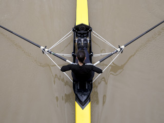 practicing canoeing © cribea