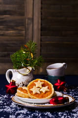 Cookies from puff pastry with jam