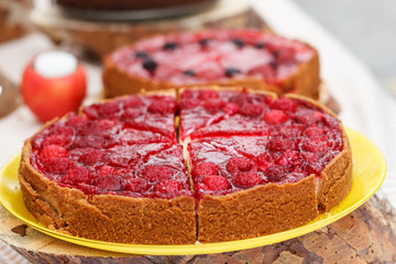 Obraz premium Sweet red tart