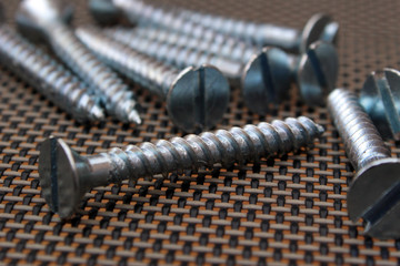 Tornillos planos de cabeza avellanada
