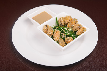 fresh seaweed salad with mussels