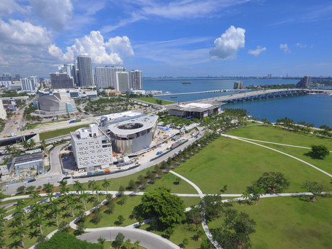 Aerial image of construction at Downtown Miami