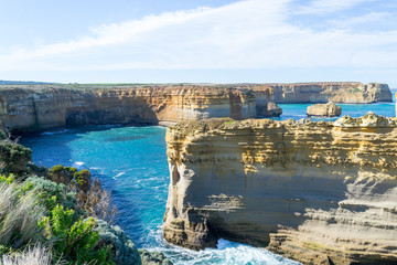 Obraz premium Sentinal rocks in the sea by the Great Ocean Road