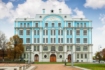 Fototapeta na wymiar St. Petersburg Nakhimov Naval School