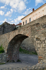 Obraz premium Arch Mukachevo castle Palanok in Ukraine