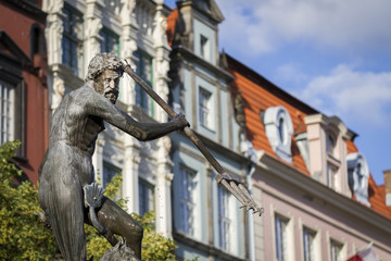 A historic fountain in Gdansk © Mariusz Niedzwiedzki