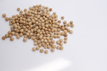 brown piper  (scientific name : Piper nigrum)