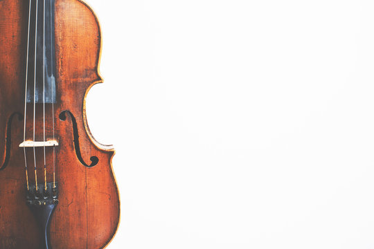 Violin on background with copyspace
