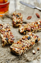 Pecan Raisin Almond Granola Bars