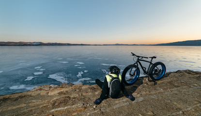 Obraz premium Fatbike fat bike or fat-tire bike 