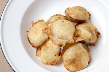 Kind of Thai sweetmeat , thai dessert, Thai coconut pudding. Kanom Krok .