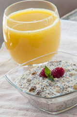 Tasty oatmeal with berries