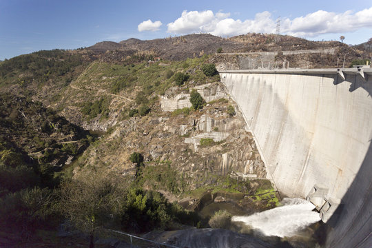 Alto Lindoso Dam