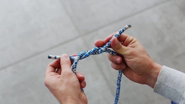 Reef Knot or Square Knot is quick and easy to tie. Easy steps to tie node