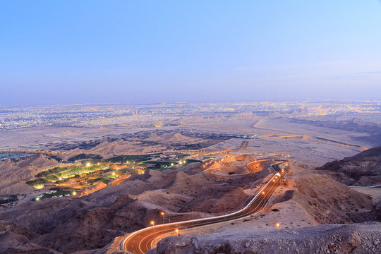 Fototapeta Beautiful Morning view of Jebel Hafeet in Al ain, Abu Dhabi.