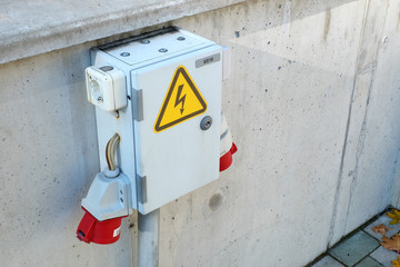 Electrical cabinet outdoor stage