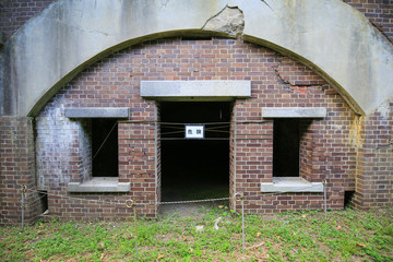 愛媛県今治市　小島　中部砲台　将校地下室跡