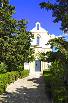 pueblo de Finestrat calles ,casas y parques en Alicante Valencia