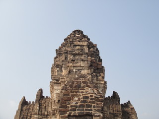 Prang Sam Yot