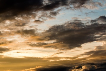 Fototapeta premium colorful dramatic sky with cloud at sunset
