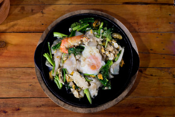 sukiyaki in pan