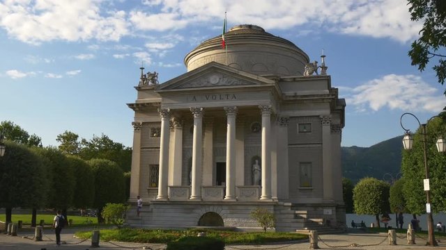 famous como lake volta temple garden sunset front panorama 4k italy
