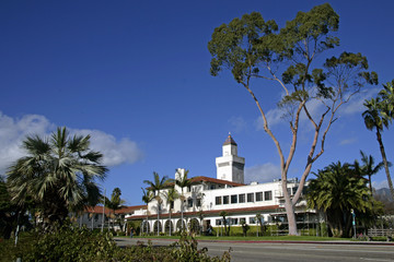 bldg n clock-tower