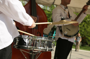Performance of a jazz band