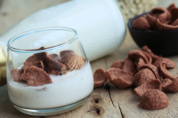 fresh milk chocolate corn flake