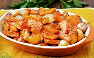 Stewed vegetables in ceramic bowl
