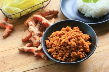 pork with yellow curry paste