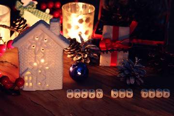 new year pine cone candle table