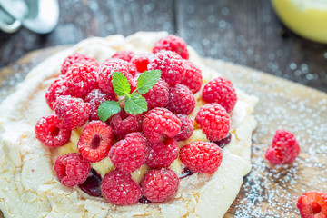 Pavlova Cake with Raspberries, Close-up