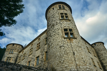 Obraz premium Stone castle in the medieval town of Vogue in France.