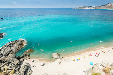 Obraz premium An aerial view of a mediterranean spanish beach (San Cristobal beach) at Almunecar, Granada, Spain