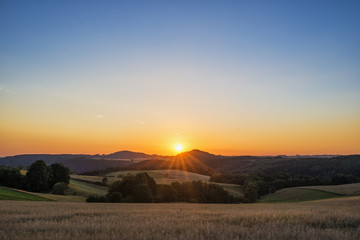 Agra Landschaft, Felder bei Sonnenaufgang