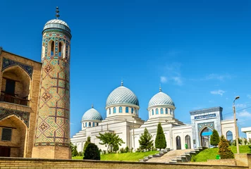Schilderijen op glas Dzhuma Mosque in Tashkent - Uzbekistan © Leonid Andronov