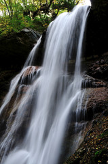 Fototapeta premium 長野県高山村 松川渓谷 雷滝