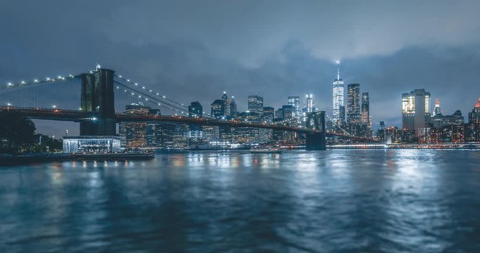 Brooklyn Bridge at Night | New York City
4K timelapse clip of the lower Manhattan shot in Brooklyn